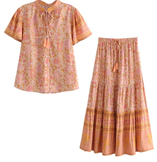 Monticello Rose Boho Floral Print Short Sleeve Blouse
