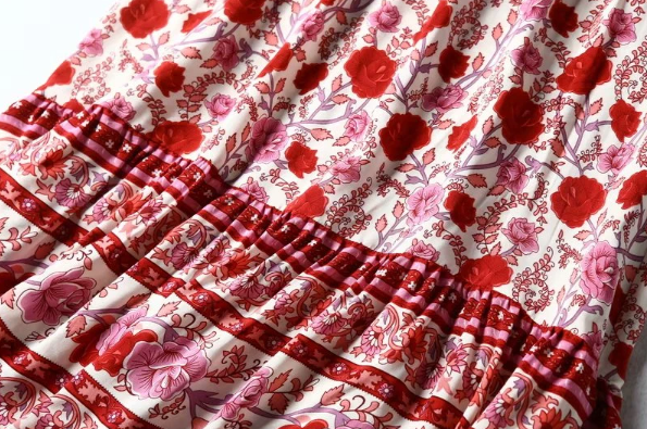 Rose Charm Boho Floral Print Midi Skirt