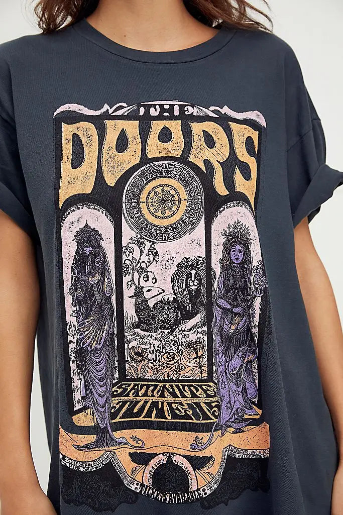Black Retro-Inspired Boho Chic Graphic Tshirt